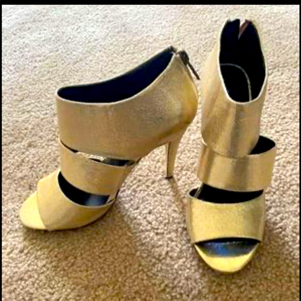 Gold Strappy Heels size 7.5